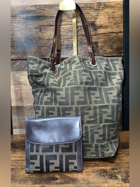 Fendi zucca canvas bundle of bag and wallet - Picture 1 of 16